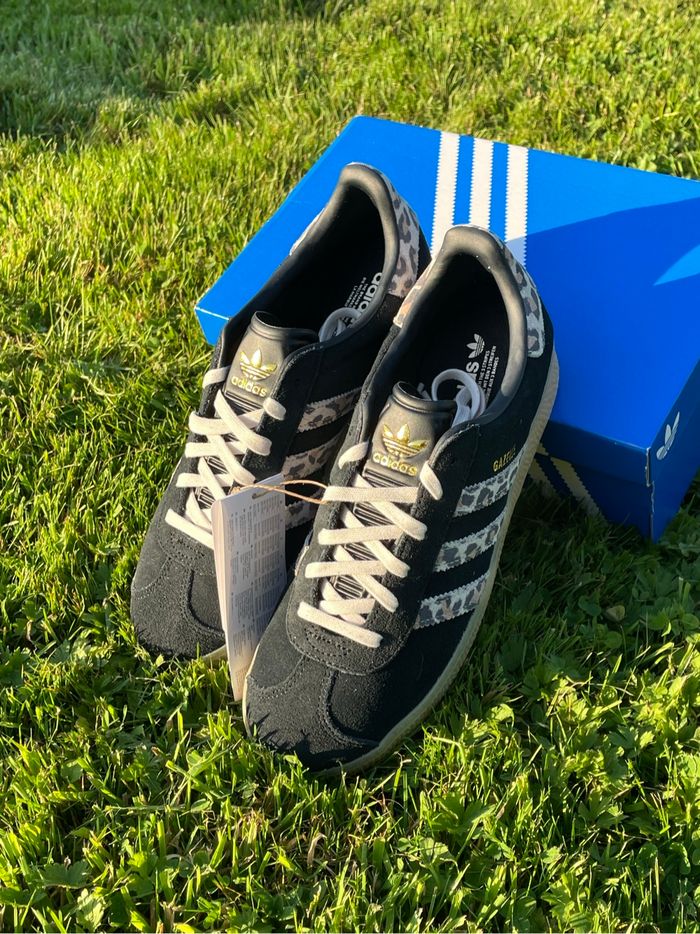 Adidas Originals Gazelle Black White Gum - photo numéro 6