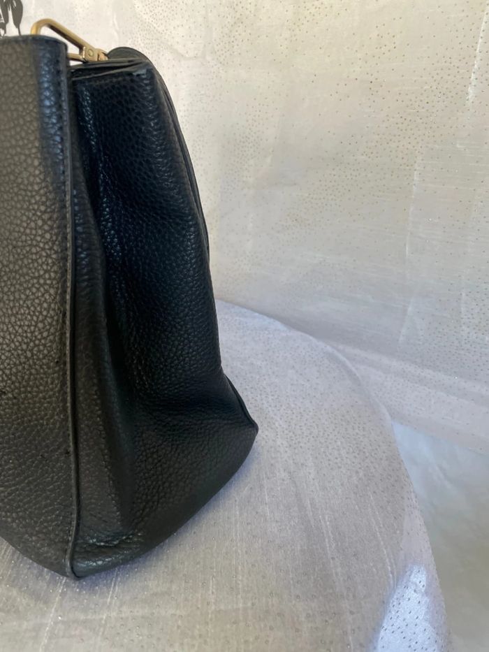 Sac noir - Bon état - photo numéro 4