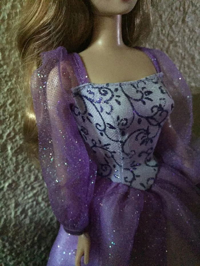 ancienne barbie princesse  par Mattel - photo numéro 3
