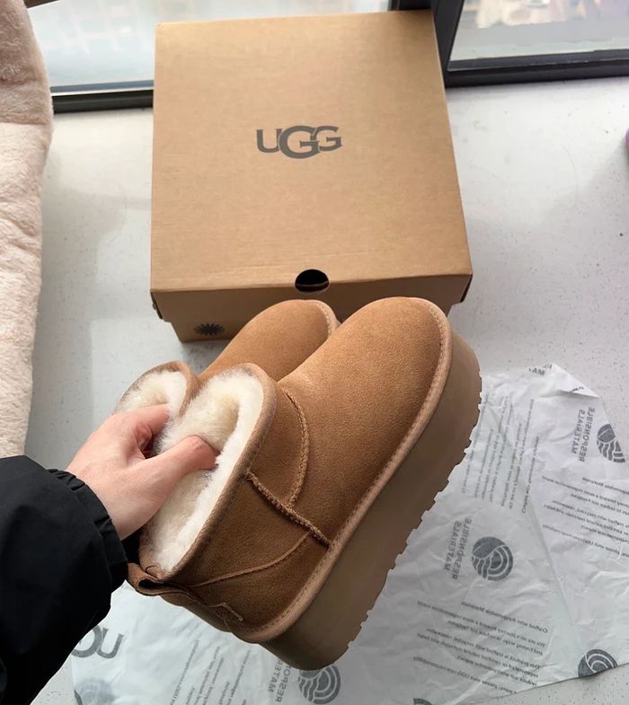 Bottes UGG Classic Ultra Mini Platform 38 - photo numéro 4