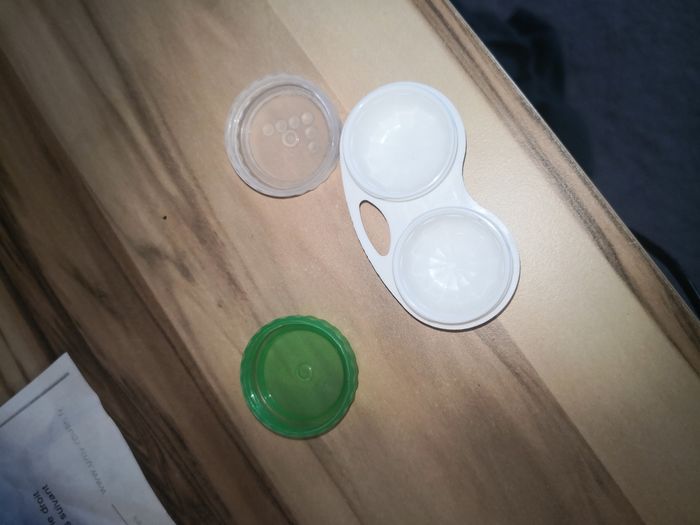 Boîte à lentille - photo numéro 2