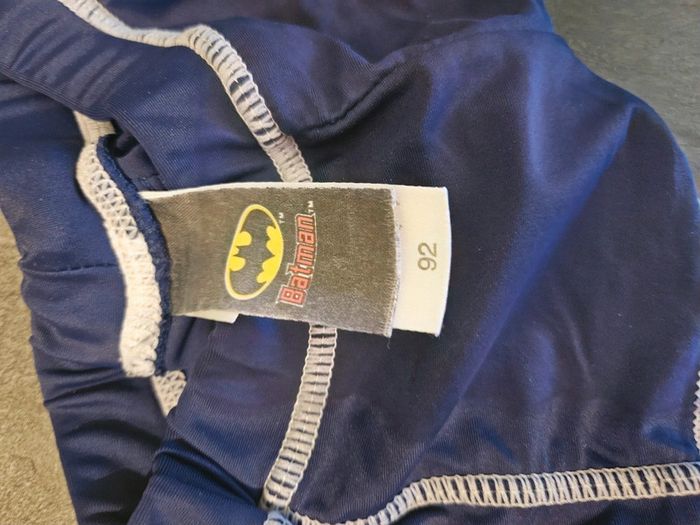 Maillot de bain 2 pièces Batman taille 24mois - photo numéro 5