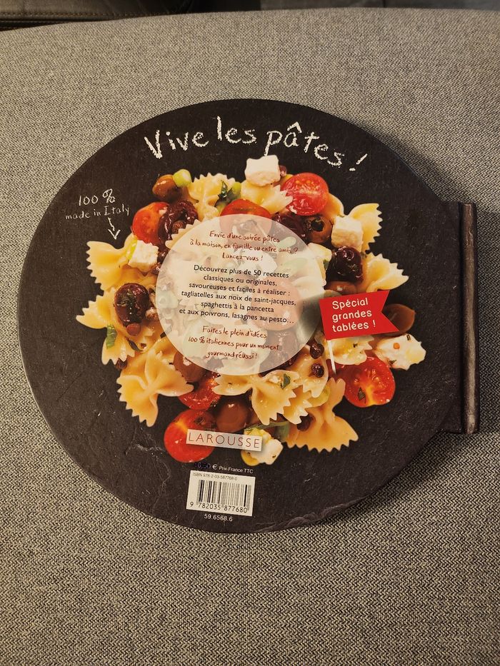 Livre vive les pâtes spécial grandes tablées larousse - photo numéro 2