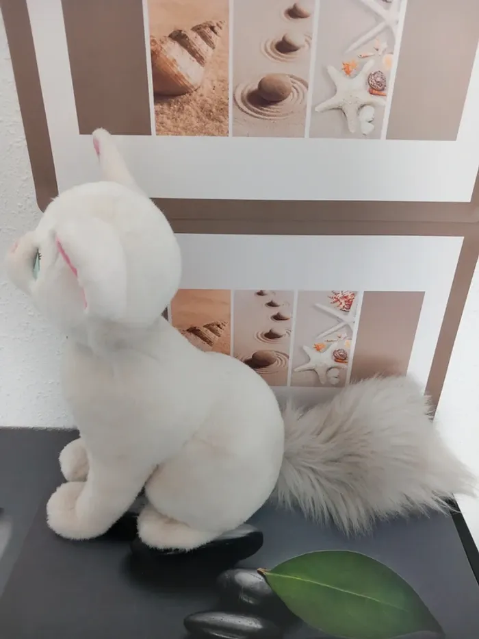 Ensemble de 4 peluches les aristochats Duchesse, Marie, Berlios, et Toulouse - photo numéro 14