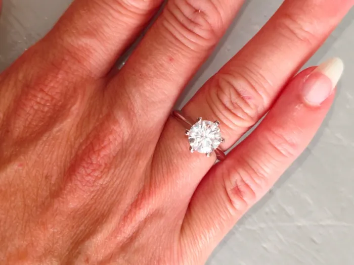 Bague solitaire en argent