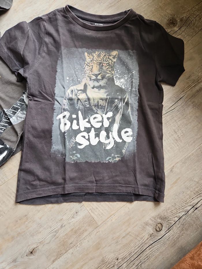 Lot tee-shirts 8 ans - photo numéro 3