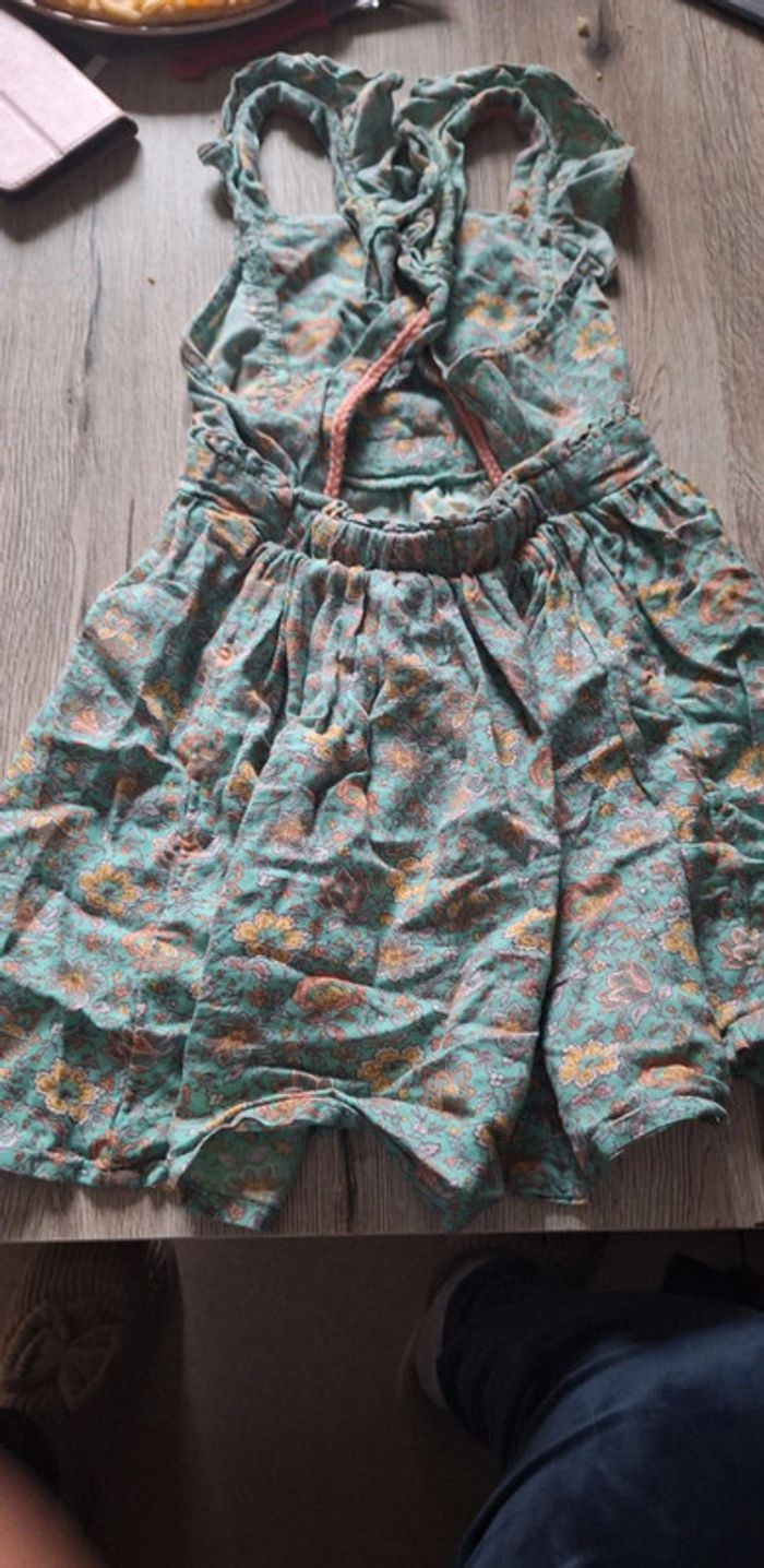 Robe kiabi 2-3ans - photo numéro 2