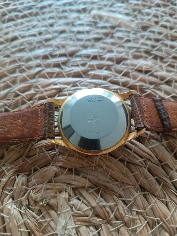 Montre vintage homme – cuir marron – fond acier inoxydable - photo numéro 8
