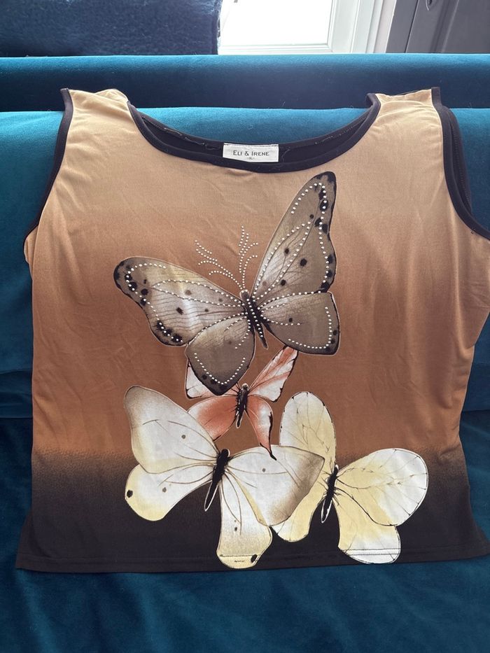 Petit haut sans manches