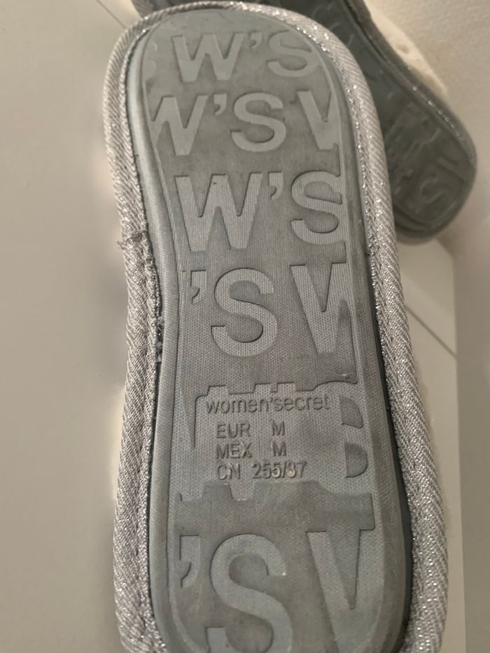 Chaussons fourrés Snoopy – Women’secret – Taille 37 - photo numéro 5