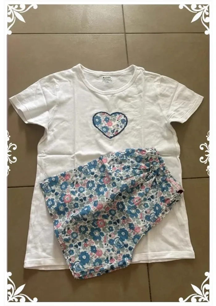 🌸 Pyjama fille 12 ans – Haut brodé & short fleuri fait main 🌸 - photo numéro 2