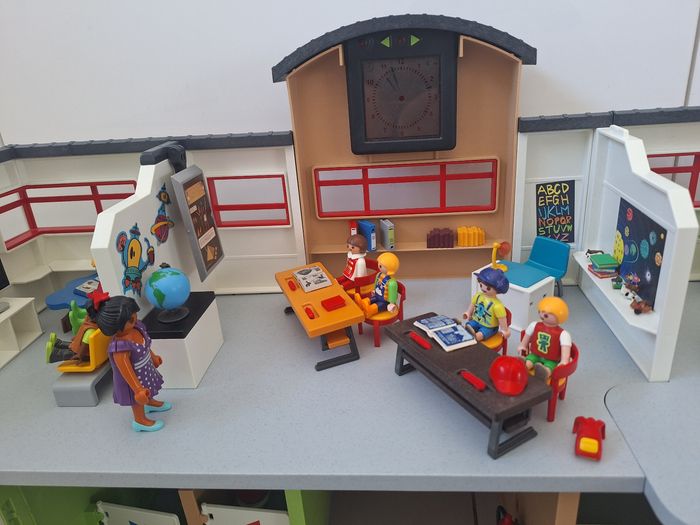 Ecole playmobil avec extension et bus - photo numéro 3