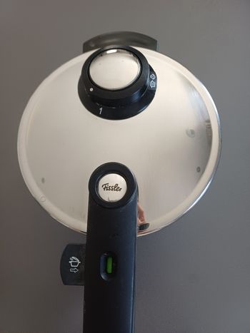 Casserole à pression fissler