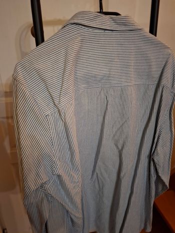 Chemise homme bleue rayée,  en bon état,