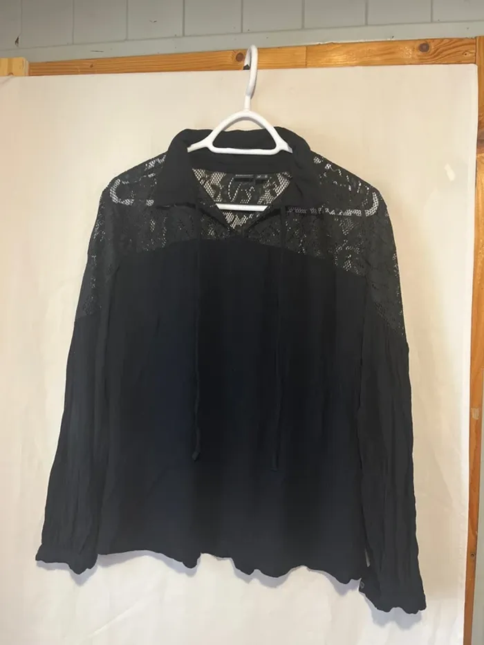 blouse noire