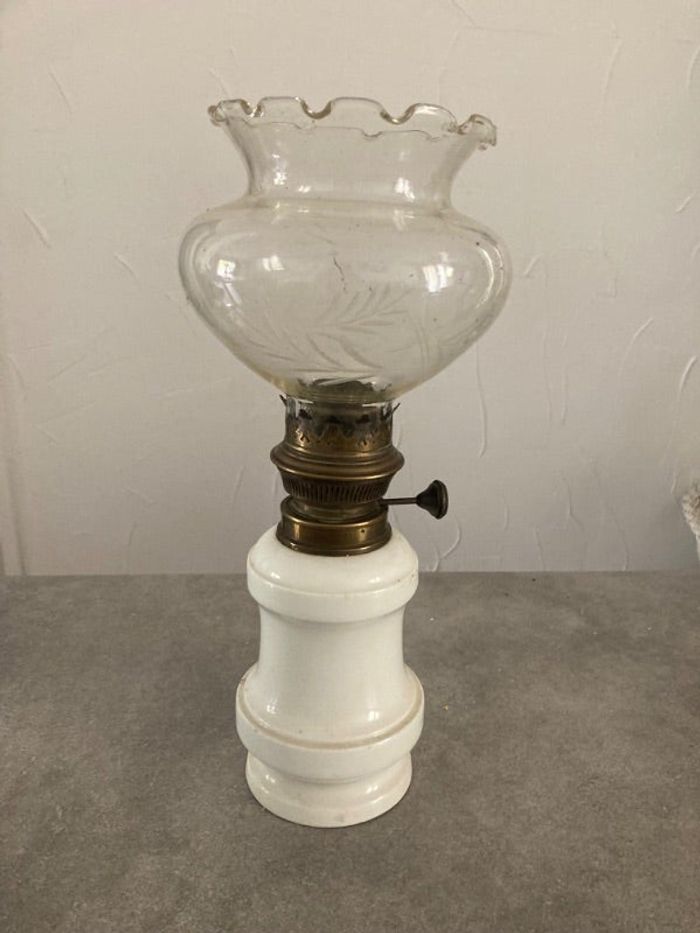 Lampe à pétrole vintage