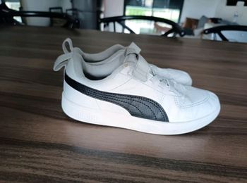 Basket scratch blanche et noir puma 32
