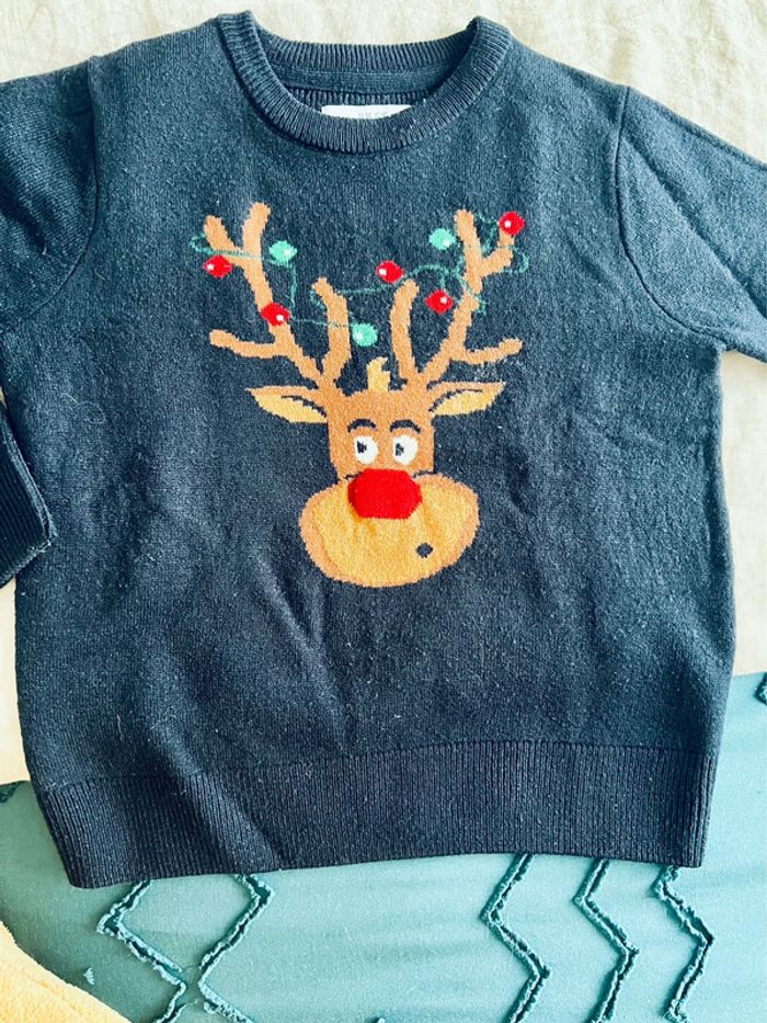 Pull Noël avec Renne au nez rouge - T4 ans