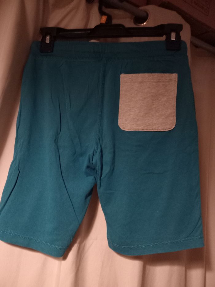Lot short été taille 10ans tbe - photo numéro 5