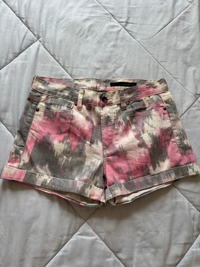 Mini short Calvin Klein jeans dégradé rose gris blanc mi taille basse taille M/38 - photo numéro 2