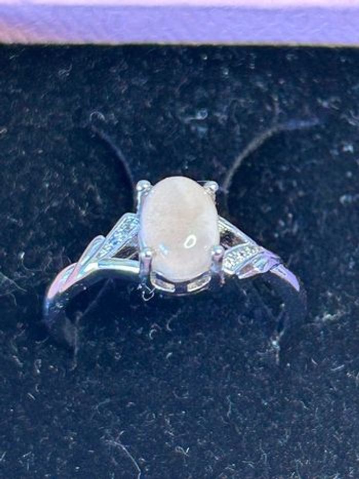 Bague réglable en laiton et opale – Éclat & Inspiration - photo numéro 6