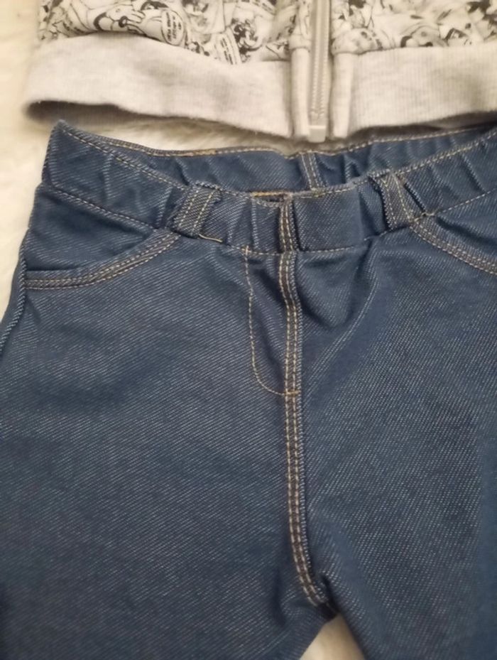 Lot bébé fille sweat Disneyland Minnie + jean Kiabi 36 mois - photo numéro 5