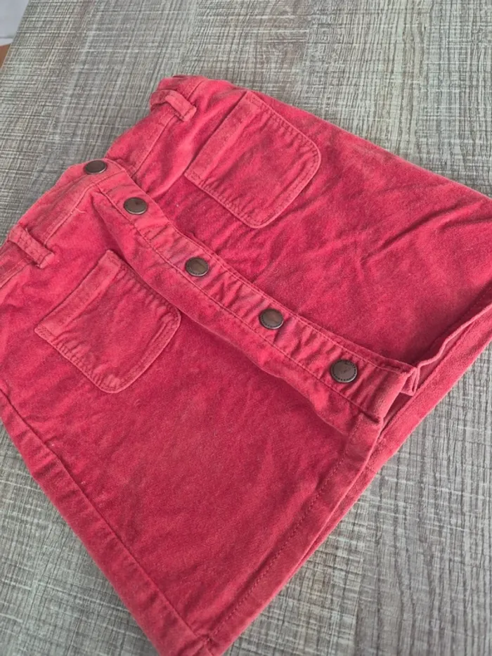 Jupe en velours Kiabi 5 ans en très bon état