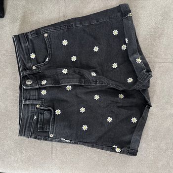 Short à motifs