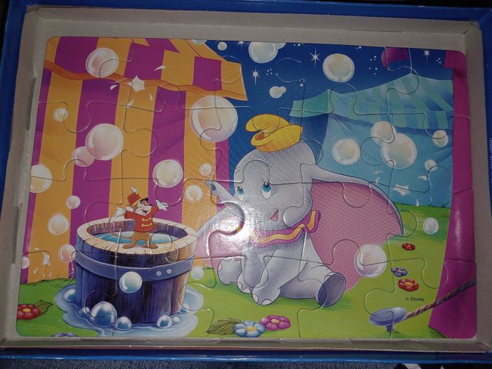 Puzzles complets bambi et Dumbo - photo numéro 2