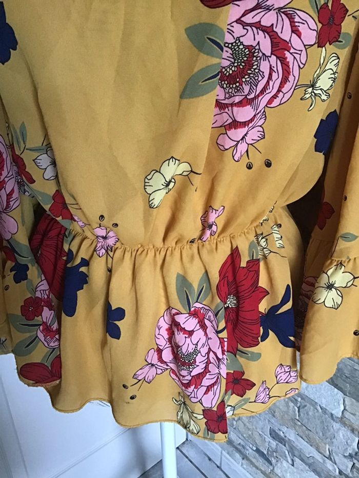 Très blouse taille élastique manche volante taille M marque Jennyfer 0723 - photo numéro 4