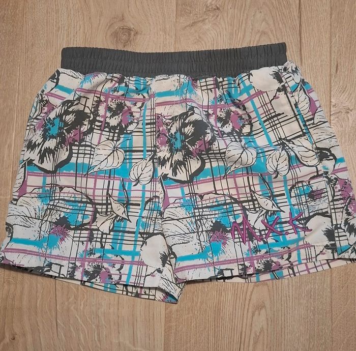 Lot 4 maillots de bain 8ans - photo numéro 9