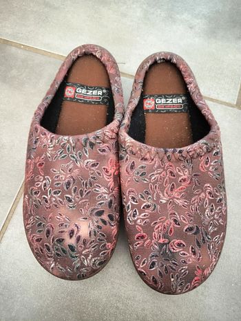 Chausson taille 38 gérer neuf