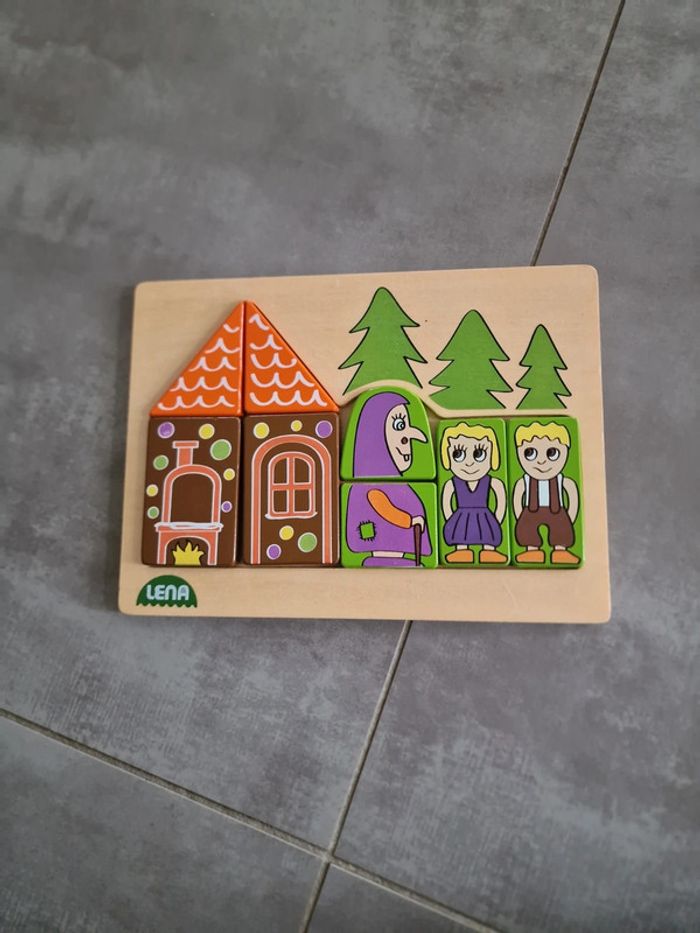 Joli puzzle en bois coloré - photo numéro 2