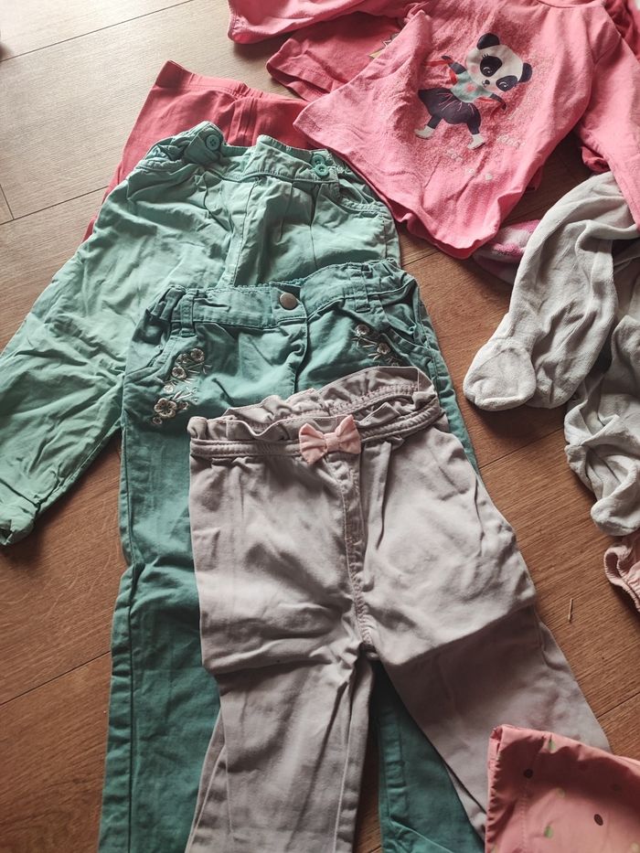 Lot vêtements bébé fille 18 mois - photo numéro 5
