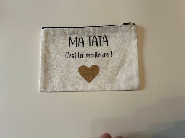 Pochette / Trousse à maquillage NEUVE à offrir à votre tante / tata