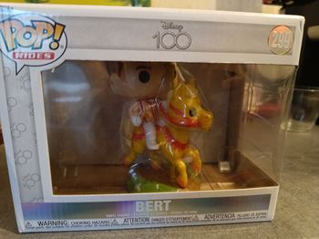 Figurine pop