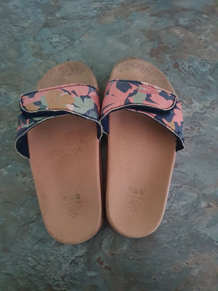 Sandales / nu pieds taille 29 - photo numéro 3