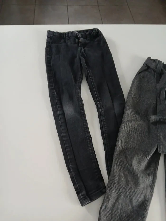 Lot pantalon fille 8ans - photo numéro 4