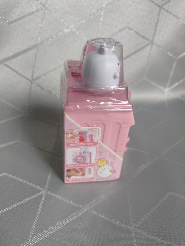 Distributeur de bonbons Molang – Mini lave-linge interactif & figurine - photo numéro 2