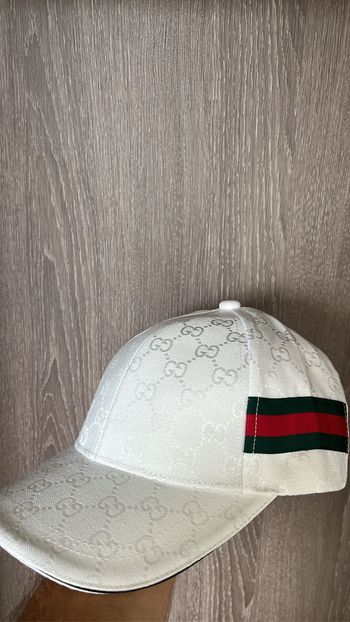 Casquette blanche