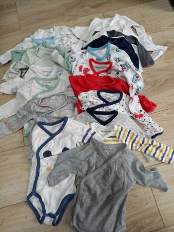 Lot vêtements 3 mois
