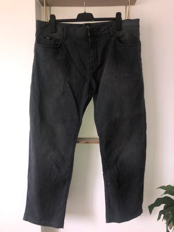 🌼Jean Hugo Boss🌼