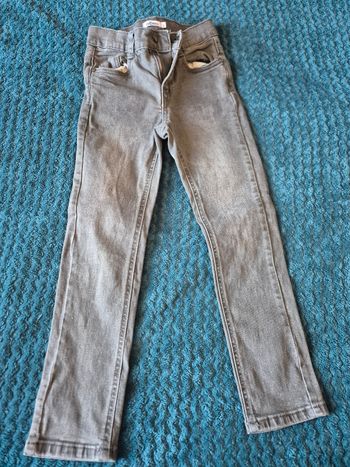 Jeans garçon taille 7ans,  taille réglable