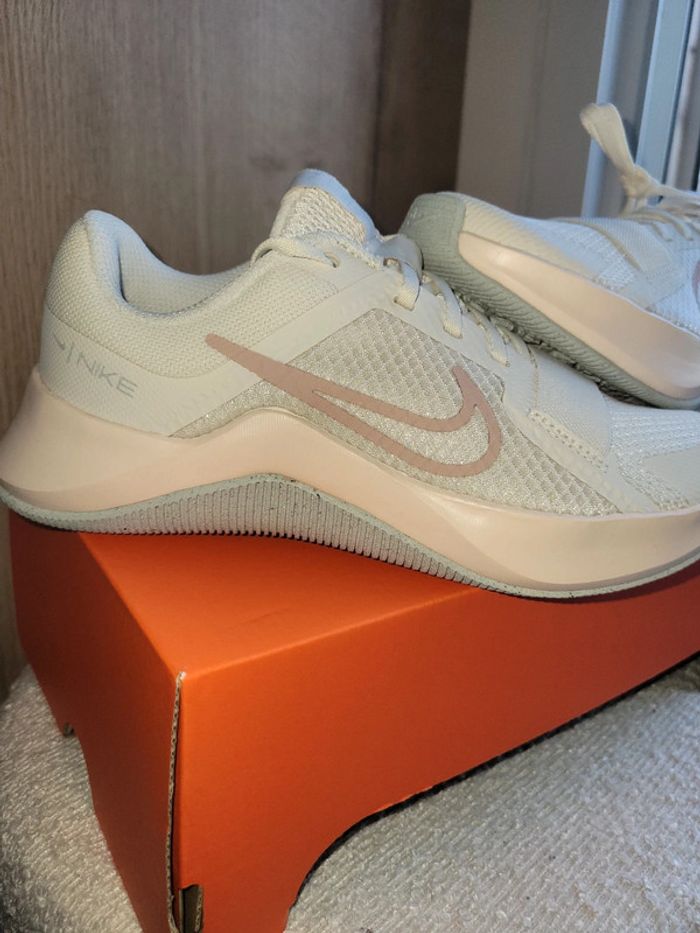 Baskets Nike Fille - photo numéro 2
