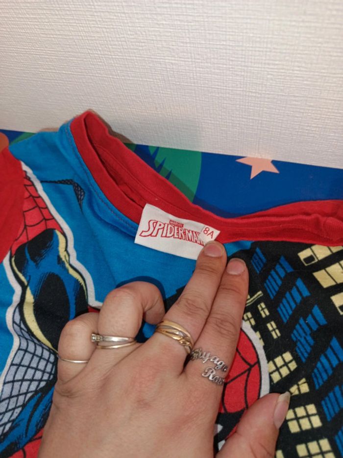 Haut spiderman 8 ans - photo numéro 2