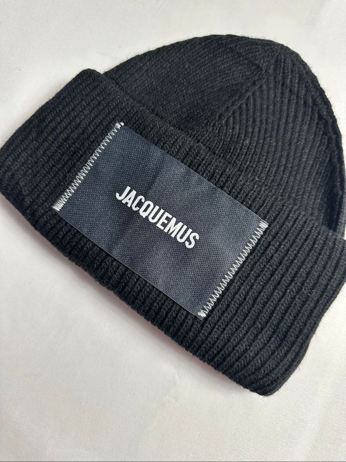 Bonnet noir Jacquemus