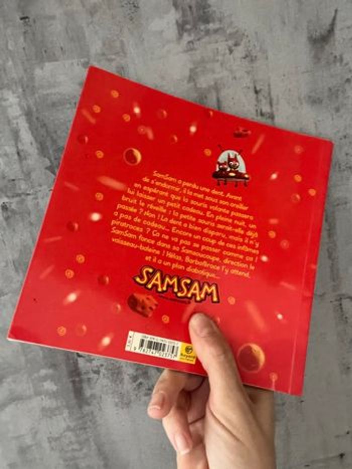 Livre enfant samsam - une dent contre les pirates - photo numéro 2