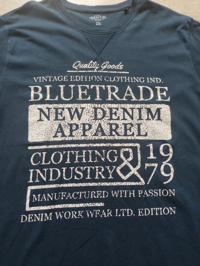 Tee-shirt manches courtes bleu marine inscription blanche taille XXL Identic - photo numéro 4