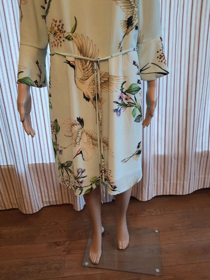 Jolie Robe Bel&Bo taille 38 fond tourquoise - photo numéro 2