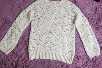 Pull blanc cassé au  crochet